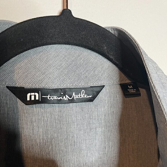 Travis Mathew grey lightweight golf jacket - Picture 2 of 5